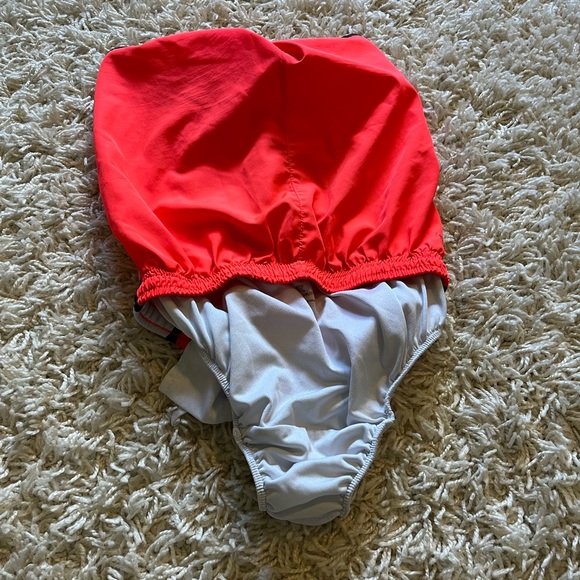 COLOSSEUM Dri running shorts - Picture 5 of 7